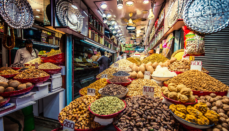 7 Local Markets for Shopping Delhi You Cannot Miss