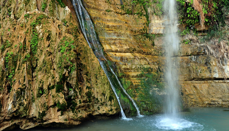 the western wall,herodium,ein gedi nature reserve,dead sea,beit guvrin and the caves of maresha,makhtesh ramon,old acre,local places to visit in israel,israel