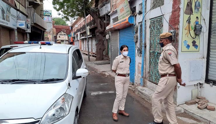 नागौर : कम होते संक्रमण में भी दिख रही पुलिस की सख्ती, 47 लोगों को किया संस्थागत क्वारेंटाइन