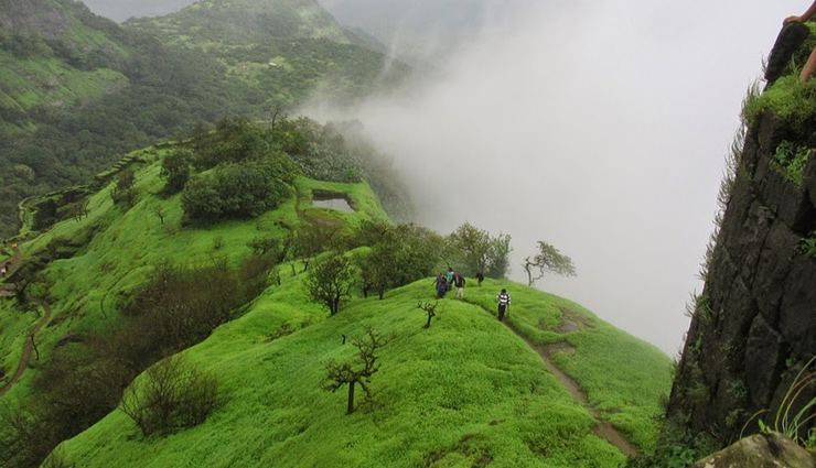 monsoon destinations to visit in india,india tourism,tourist places in india,india tourist places,monsoon travel,travel tips,tourism