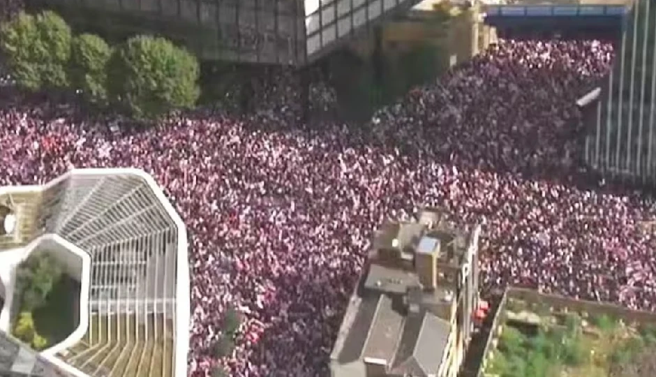 लंदन में दक्षिणपंथी संगठनों का विशाल प्रदर्शन, सड़कों पर उमड़े लाखों लोग – आखिर क्या हैं उनकी मांगें?