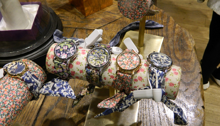 things you must buy from your london trip,holiday,travel,tourism