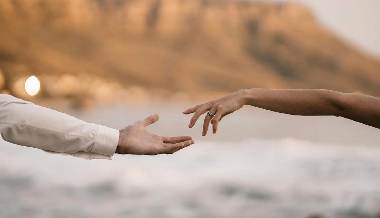 10 Big Signs Your Partner is Losing Interest in The Long Distance Relationship