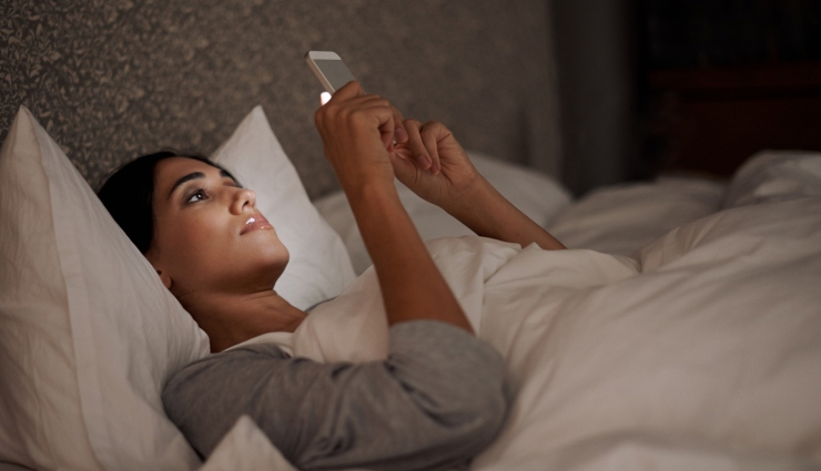 अपने लॉन्ग डिस्टेंस रिलेशनशिप को बनाए और मजबूत, इन टिप्स की मदद से रिश्ता निभाना हो जाएगा आसान