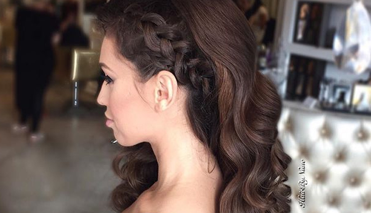 curly hair hairstyle ideas,stunning curly hairdos,best curly hair styling tips,curly hair beauty trends,gorgeous curls inspiration,how to style curly hair,curly haircare and hairstyles,chic curly hair looks,trendy curly hair transformations,curly hair fashion trends