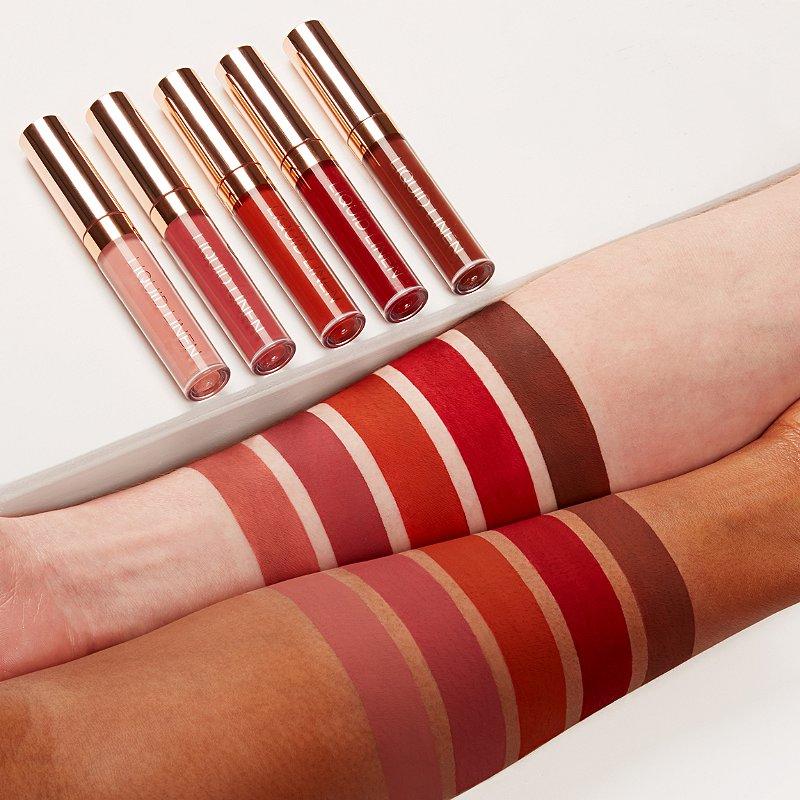 beauty items,beauty tips,lip plumper,gel based primers,dd cream,light diffusing concealer,gel eyeliner,lash fibers,make up sealer,ee cream,long stay lip color,long stay lip color,lip cheek stain