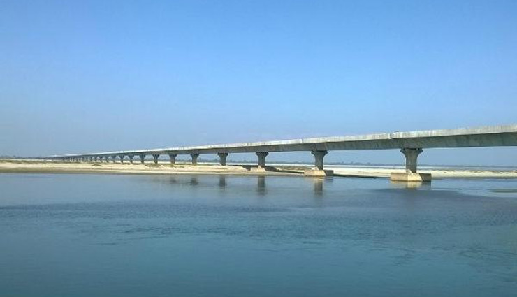  अपनी तकनीकी के लिए मशहूर है भारत के ये ब्रिज, लगता है सैलानियों का जमावड़ा