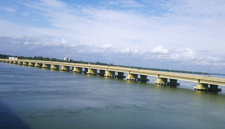 longest bridges,longest bridges in india,bridges in india,india,mumbai trans harbour link bridge,kachchi dargah bidupur ganga bridge,bhupen hazarika setu,dibang river bridge,mahatma gandhi setu,bandra-worli sea link,godavari fourth bridge,bogibeel bridge,vikramshila bridge,vembanad rail bridge,digha sonpur bridge