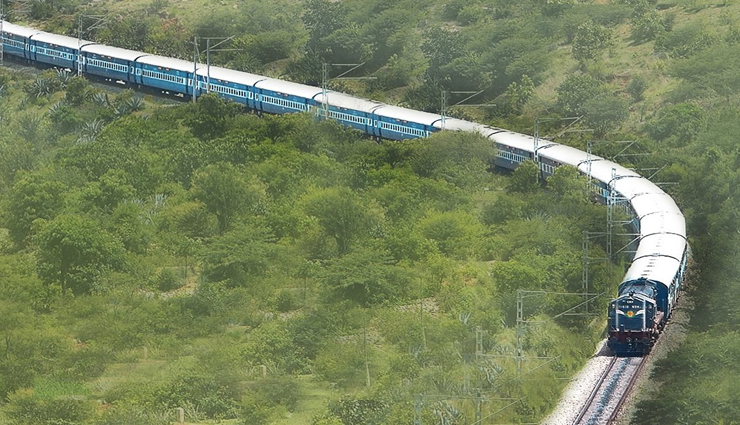 11 of The Longest Trains in The World