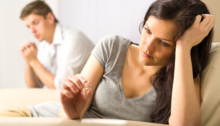 relationship problems,losing yourself,codependency,personal identity,self-discovery,relationship addiction,self-care,boundaries,self-esteem,independence,toxic relationships,self-awareness,emotional dependency,mental health,healthy relationships