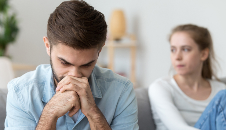 losing interest in you,he loosing interest,relationship,relationship tips