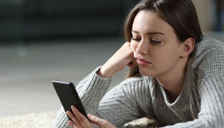 8 Ways to Tell Your Partner is Losing Interest in the Long Distance Relationship