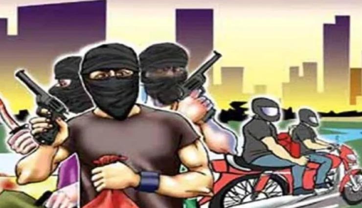 पटियाला : फर्जी सीबीआई अधिकारी बन बदमाशों ने दिया मंदिर से लूट को अंजाम