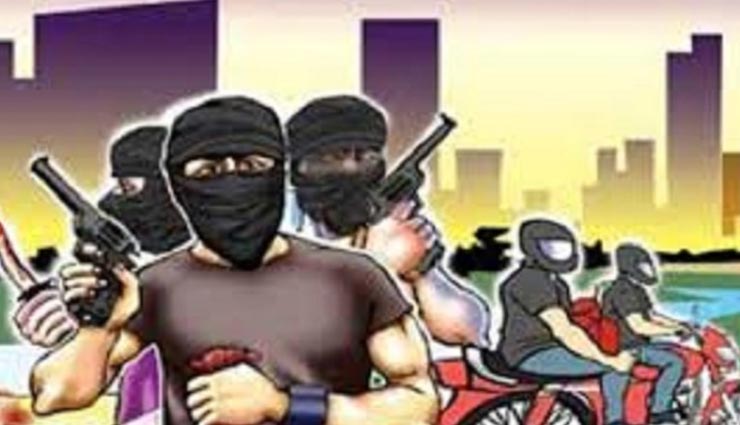 जयपुर : पिस्टल दिखाकर दो बदमाशों ने की सेंट्रल जेल के सामने वाले पेट्रोल पंप पर डेढ़ लाख रुपए की लूट