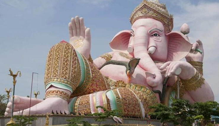 Ganesh Chaturthi 2018 : गणपति ने क्यों लिया लम्बोदर रूप, आइये जानते है इससे जुड़ी पौराणिक कथा 