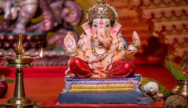 ना करें विघ्‍नहर्ता गणेशजी की मूर्ति से जुड़े वास्तु नियमों की अनदेखी, हो सकते है अनिष्ट के भागीदार