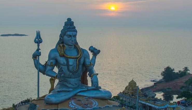 महाशिवरात्रि 2020: अपनी राशि के अनुसार करें मंत्रों का जाप, मिलेगी शिव की कृपा