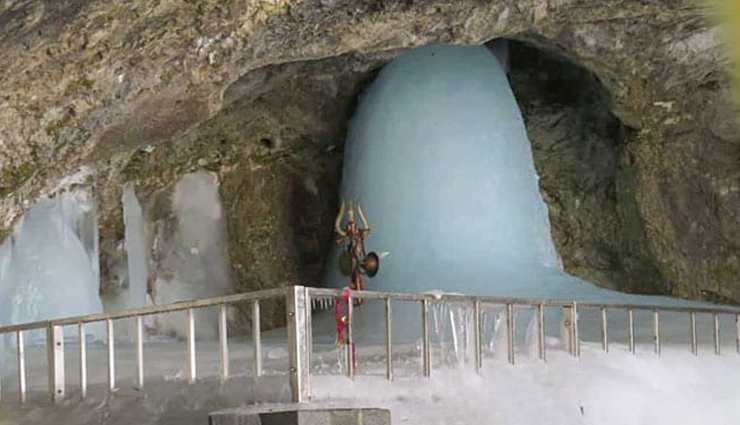 shivratri special,lord shiva temples,famous lord shiva temples in india,temples in india,india,kedarnath temple,uttarakhand,shri amarnath cave temple,jammu and kashmir,lingaraj temple,odisha,shore temple,tamil nadu,baba baidyanath temple,jharkhand,trimbakeshwar temple,maharashtra,mahakaleshwar temple,madhya pradesh,somnath temple,gujarat,tarakeshwar temple,west bengal,kashi vishwanath temple,uttar pradesh,omkareshwar temple,madhya pradesh,mallikarjuna swamy temple,andhra pradesh,brihadeshwara temple,tamil nadu,tungnath mahadev temple,uttarakhand,da parbatia temple,assam,murudeshwar temple,karnataka,vadakkunnathan temple,kerala,ramanathaswamy temple,tamil nadu,baba bhootnath mandir,himachal pradesh,chidambaram nataraja temple,tamil nadu