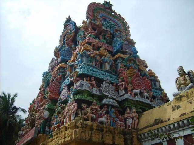 lord vishnu temples,southern india,srikakulandhra vishnu temple,andhra pradesh,ananthapura lake temple,kasaragod,adikesava perumal temple,kanyakumari,mahavishnu temple,kerala,janardanaswamy temple,varkala,azhagiya manavala perumal temple,tiruchirappalli