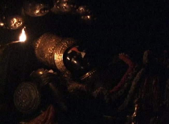 amous temples of lord vishnu,lord vishnu in south india,south india,venkateswara temple,tirumala,ranganathaswamy temple,tamil nadu,ranganathaswamy temple,karnataka,padmanabhaswamy temple,thiruvananthapuram,kallazhagar temple,madurai