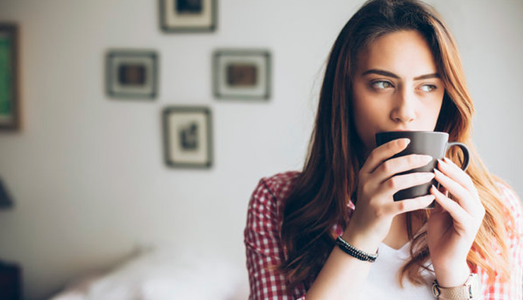 रोज चाय की चुस्की के साथ घटाएं वजऩ!