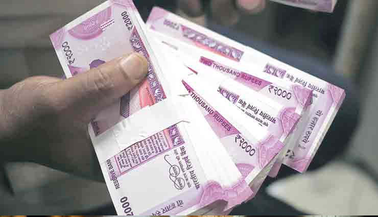 टैक्सी चालक की खुली किस्मत, लगी 1.5 करोड़ की लॉटरी 