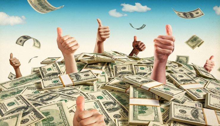 1130 करोड़ रुपये की लॉटरी लगने पर कपल ने किया कुछ ऐसा जो है सोच से परे