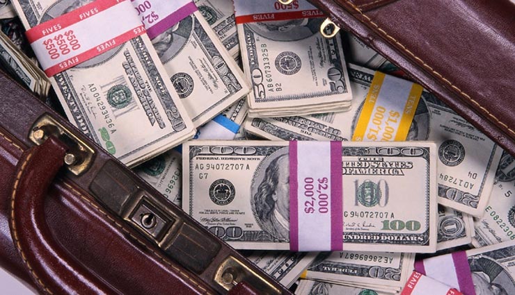 UAE में निकली 20 करोड़ रुपये की लॉटरी, बटेगी चालीस लोगों के समूह में जिसमें 38 भारतीय