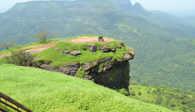 tourist places,mharashtra tourist places,matheran