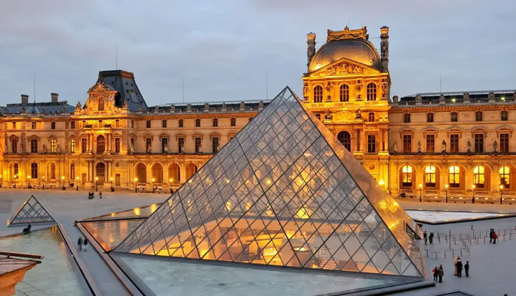 famous tourist places in paris,paris,tourist places in paris,places to visit in paris,hoildays in paris,foreign destinations paris