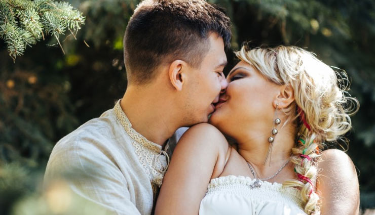 positive health effects of love,health benefits of healthy relationship,healthy heart,relationship tips,mates and me,love effects on health