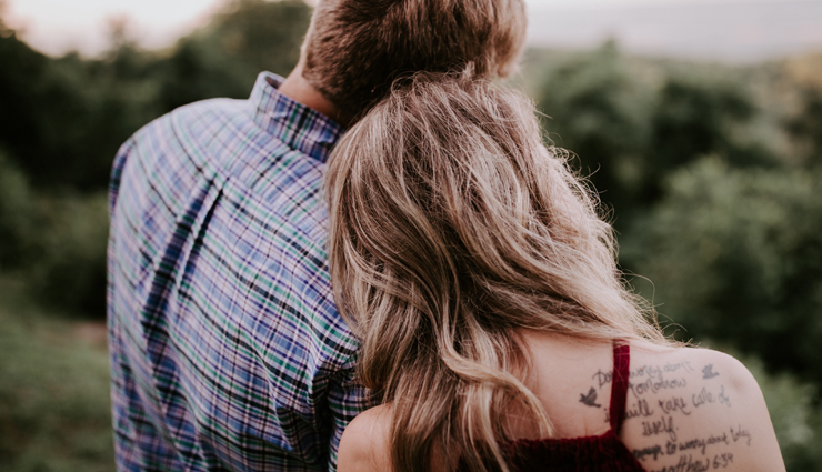 Here are 8 Stark Differences Between Friendship Love and Romantic Love