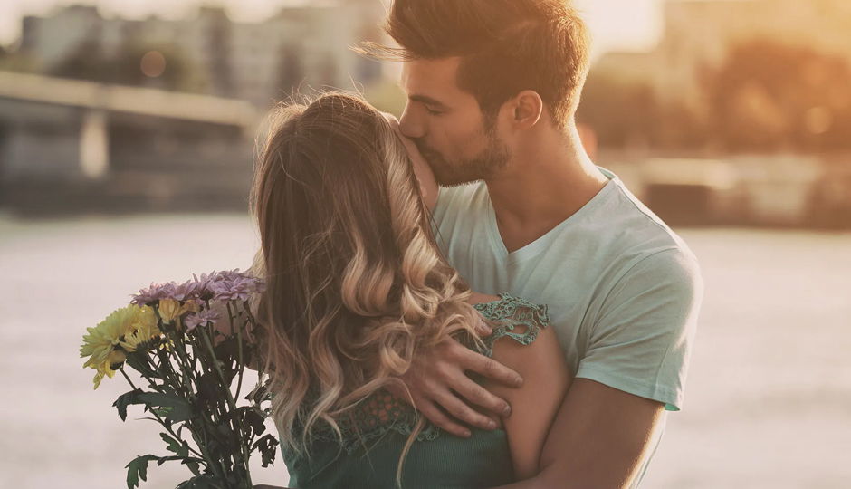 10 Clear Signs What Love Feel Like
