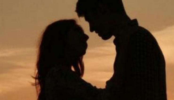 छत्तीसगढ़ : 17 साल के लड़के को 35 साल की महिला से हुआ प्यार, शादी का झांसा देकर किया दुष्कर्म; पीड़िता ने दर्ज कराया मामला