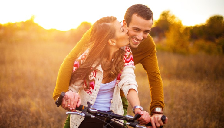crush,ways to tell your crush you like them,relationship,relationship tips