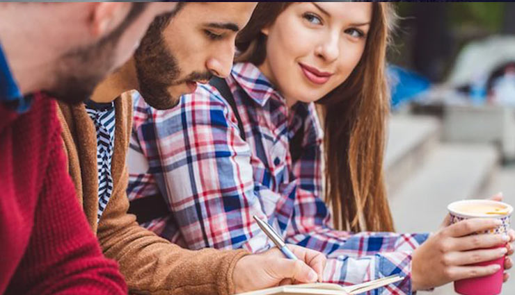 tips to know there is love or attraction,difference between,love and attraction,mates and me,relationship tips,love tips,infatuation