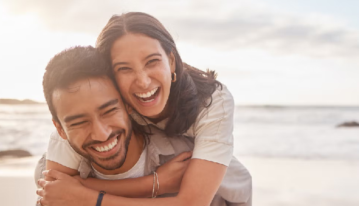 facts about love,surprising love facts,love science,psychological aspects of love,love and health,love relationships,true love facts,couples heart rates,love at first sight,love and immunity,romantic love insights