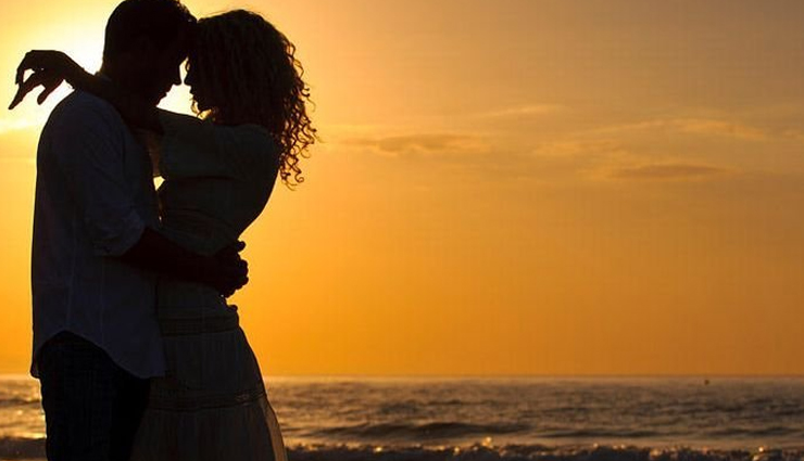 20 Weird Yet True Psychological Facts About Love - lifeberrys.com