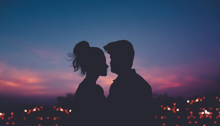 10 Ways To Help You Confess Your Love
