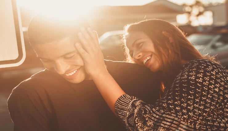 relationship tips,relationship tips in hindi,marriage with partner,serious about marriage,sign of serious relationship