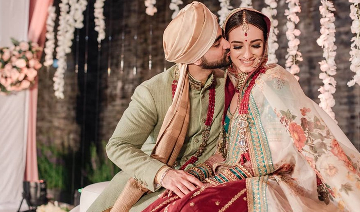 even today it is not easy to complete the love marriage with the help of these tips convince the family members,mates and me,relationship tips