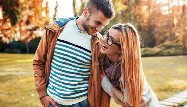 signs he loves you,indications of his love for you,signs he is in love with you,how to tell if he loves you,love signs from him,clues he truly loves you,recognizing his love for you,love signals from him,signs of genuine love from him,signs he is deeply in love with you