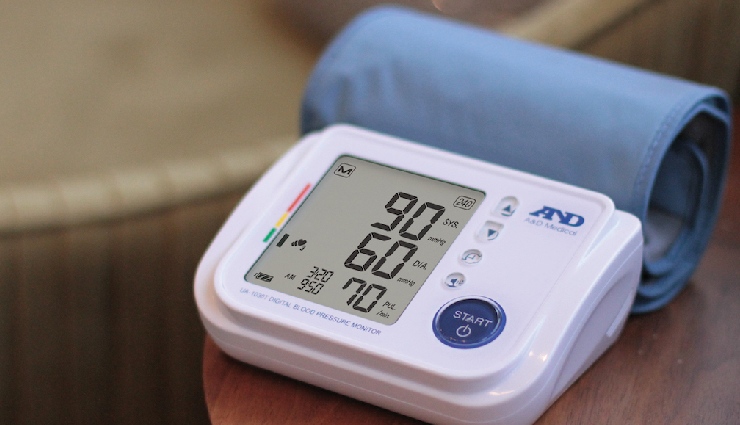 broken heart syndrome,stress cardiomyopathy,takotsubo cardiomyopathy,emotional heartbreak,heartbroken symptoms,effects of stress on heart,trauma and heart health,grief and physical health,heartache vs heart condition,apical ballooning syndrome