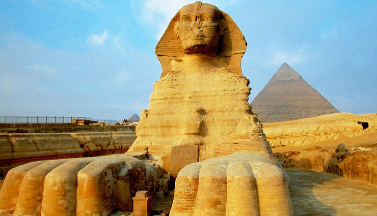 कम बजट में आप भी ले सकते है विदेश यात्रा का मज़ा, जाने