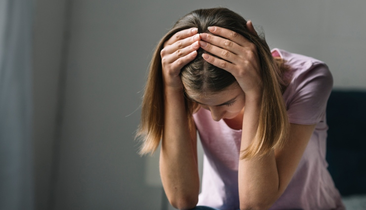 subtle signs of inferiority complex,inferiority complex symptoms,recognizing inferiority complex,inferiority complex behaviors,dealing with inferiority complex,overcoming inferiority complex,inferiority complex warning signs,self-esteem issues and inferiority complex,coping with inferiority feelings,identifying inferiority complex in others,understanding inferiority complex,boosting self-confidence,mental health and inferiority complex,inferiority complex support,inferiority complex and personal growth