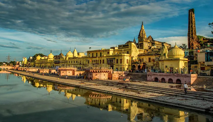 lucknow,weekend getaways near lucknow,places to visit near lucknow,kanpur,varanasi,mathura,naimisharanya,ayodhya