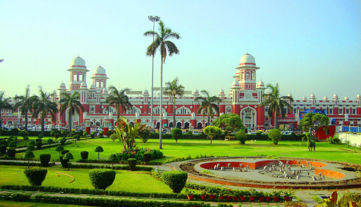 india,every food lover must visit in india,india travel,india tourism,tourist places in india