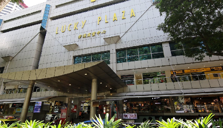 best shopping spots singapore,top places to shop in singapore,singapore shopping extravaganza,ultimate shopping destinations singapore,luxury shopping in singapore,trendy boutiques in singapore,discount shopping singapore,unique souvenir shops singapore,fashion capitals of singapore,shopping malls in singapore