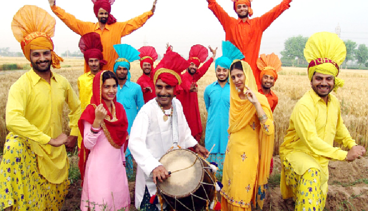 baisakhi celebration destinations in india,best places to celebrate baisakhi,baisakhi festivities in amritsar,anandpur sahib baisakhi celebrations,baisakhi events in delhi,celebrating baisakhi in ludhiana,baisakhi attractions in haryana,top baisakhi destinations in india,baisakhi travel guide,vibrant baisakhi celebrations,cultural richness of baisakhi,baisakhi festival in punjab,immersive baisakhi experiences,baisakhi travel tips,experiencing baisakhi traditions