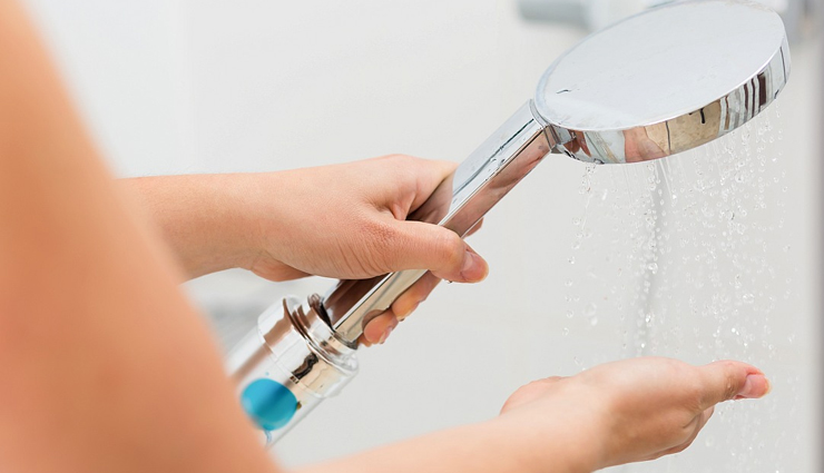 split ends,treat split ends,ways to treat split ends,split ends treatment,perfect solution for split ends,hair care,hair care tips,beauty,beauty tips